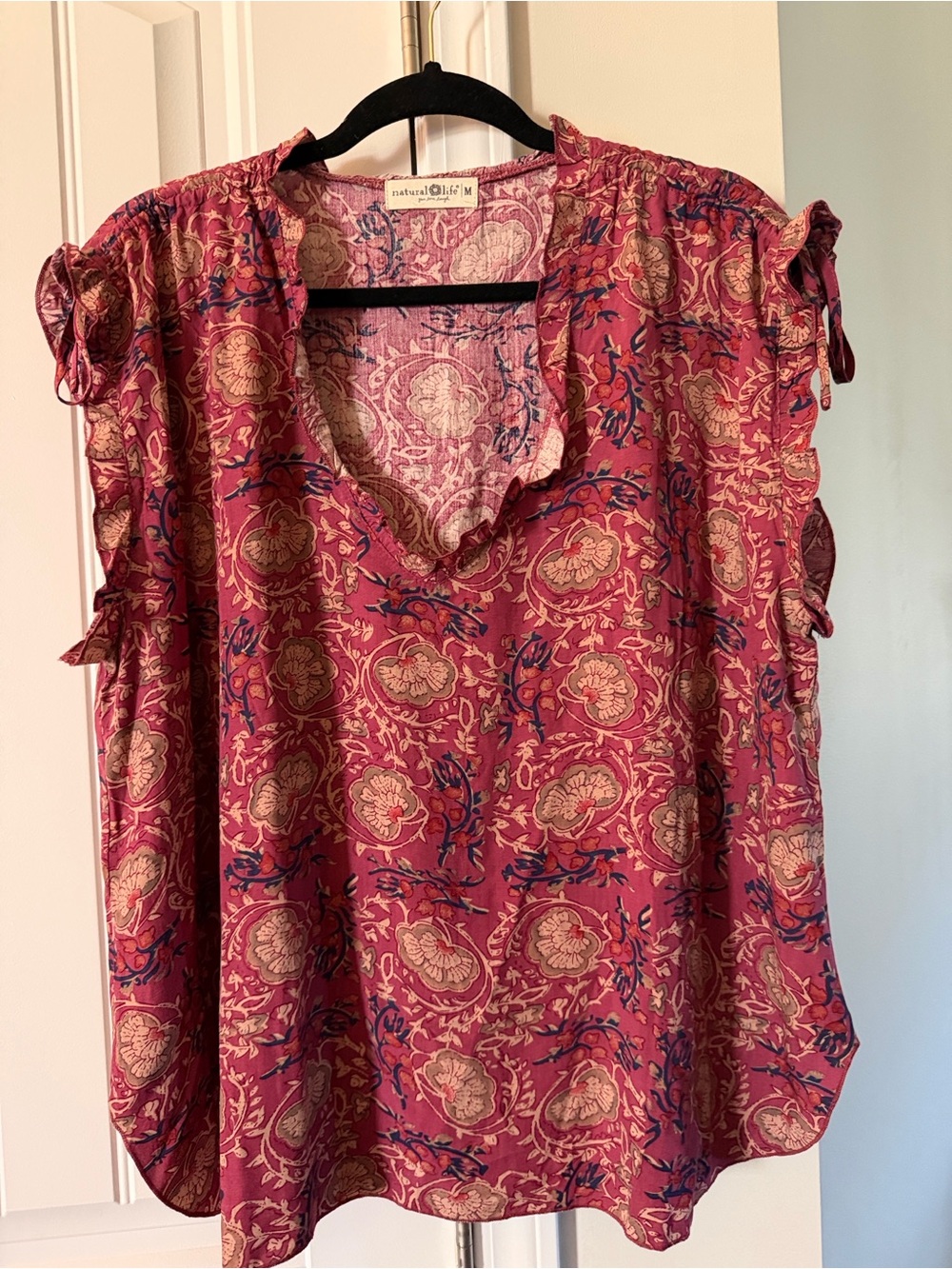 Natural Life blouse ruffled shoulder Size medium